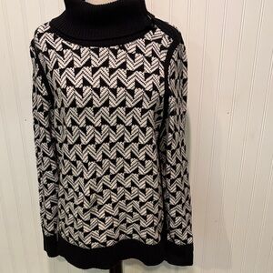 Talbots Black and White Geometric Turtleneck Sweater Size M